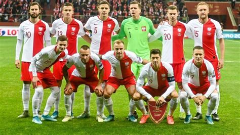 Przegrana piłkarskiej polskiej reprezentacji z zespołem narodowym Czech na początek eliminacji do Mistrzostw Europy 2024!